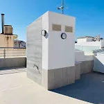 Atico Con Gran Terraza En El Centro A 50 Metros De La Playa
