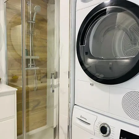 Atico Con Gran Terraza En El Centro A 50 Metros De La Playa Appartement