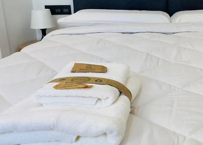 Apartman Atico Con Gran Terraza En El Centro A 50 Metros De La Playa