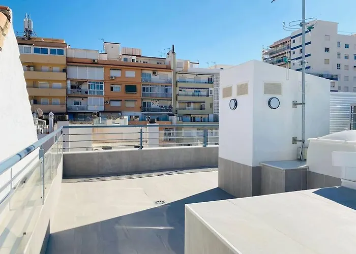 Apartament Atico Con Gran Terraza En El Centro A 50 Metros De La Playa