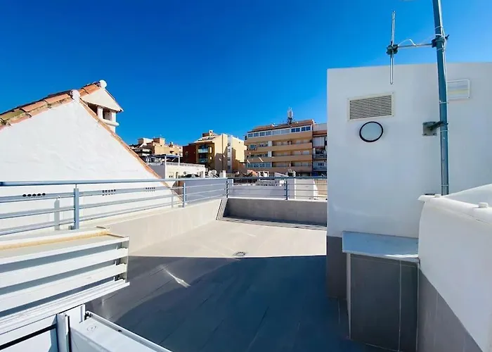 Apartman Atico Con Gran Terraza En El Centro A 50 Metros De La Playa