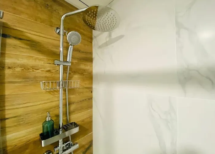 Apartamento ático Con Gran Terraza En El Centro A 50 Metros De La Playa Fuengirola